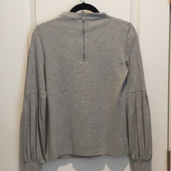 ANN Taylor lightweight top - Picture 2 of 2